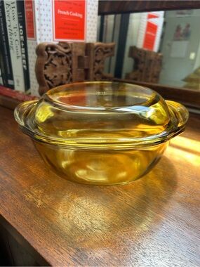 Vintage Dynaware Pyr-O-Rey Amber Yellow Casserole Dish with Lid